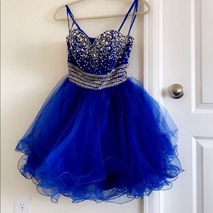 a prom/grad dress